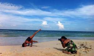 Yoga beach photo soot in Tulum